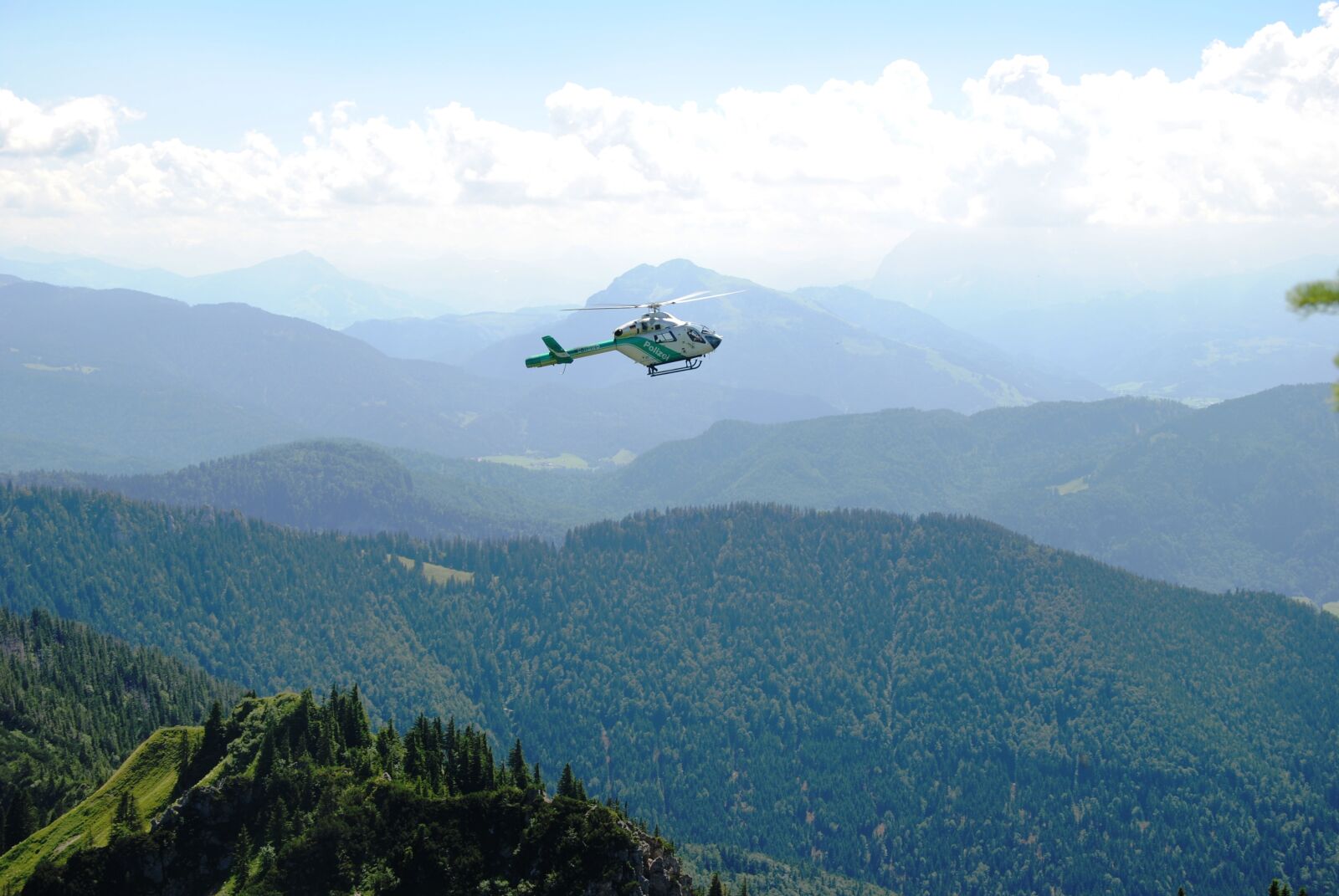 Nikon D3000 sample photo. Police, helicopter, rescue photography