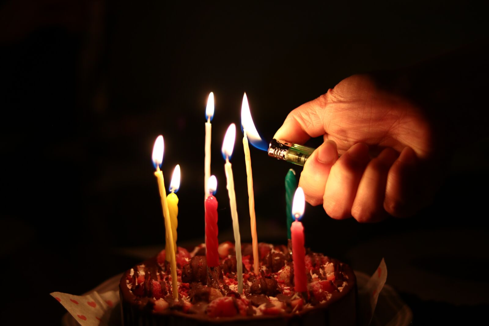 Canon EF 50mm F1.8 STM sample photo. Cake, candle, hand photography