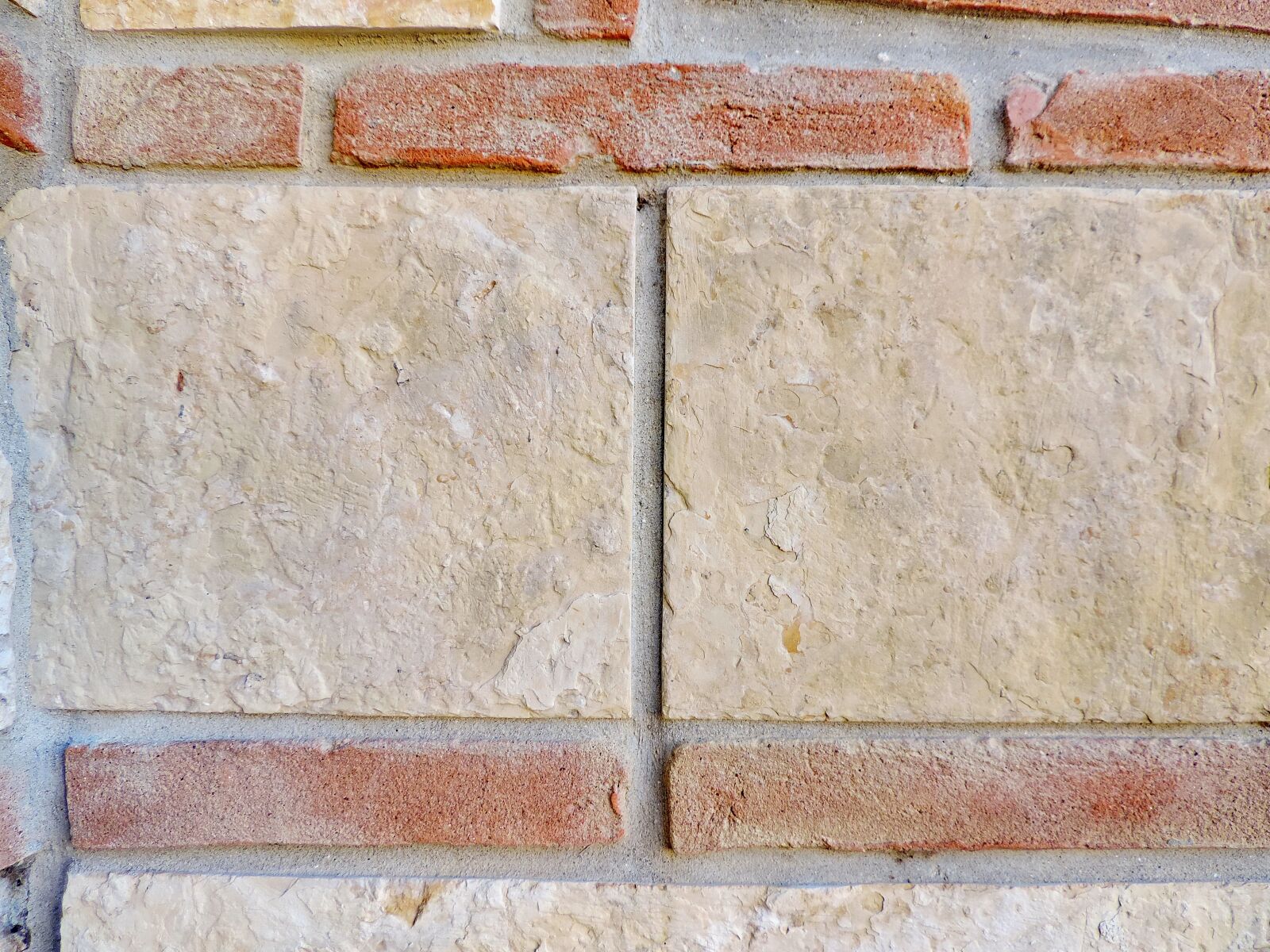 Nikon Coolpix P520 sample photo. Concrete, wall, texture, brick photography