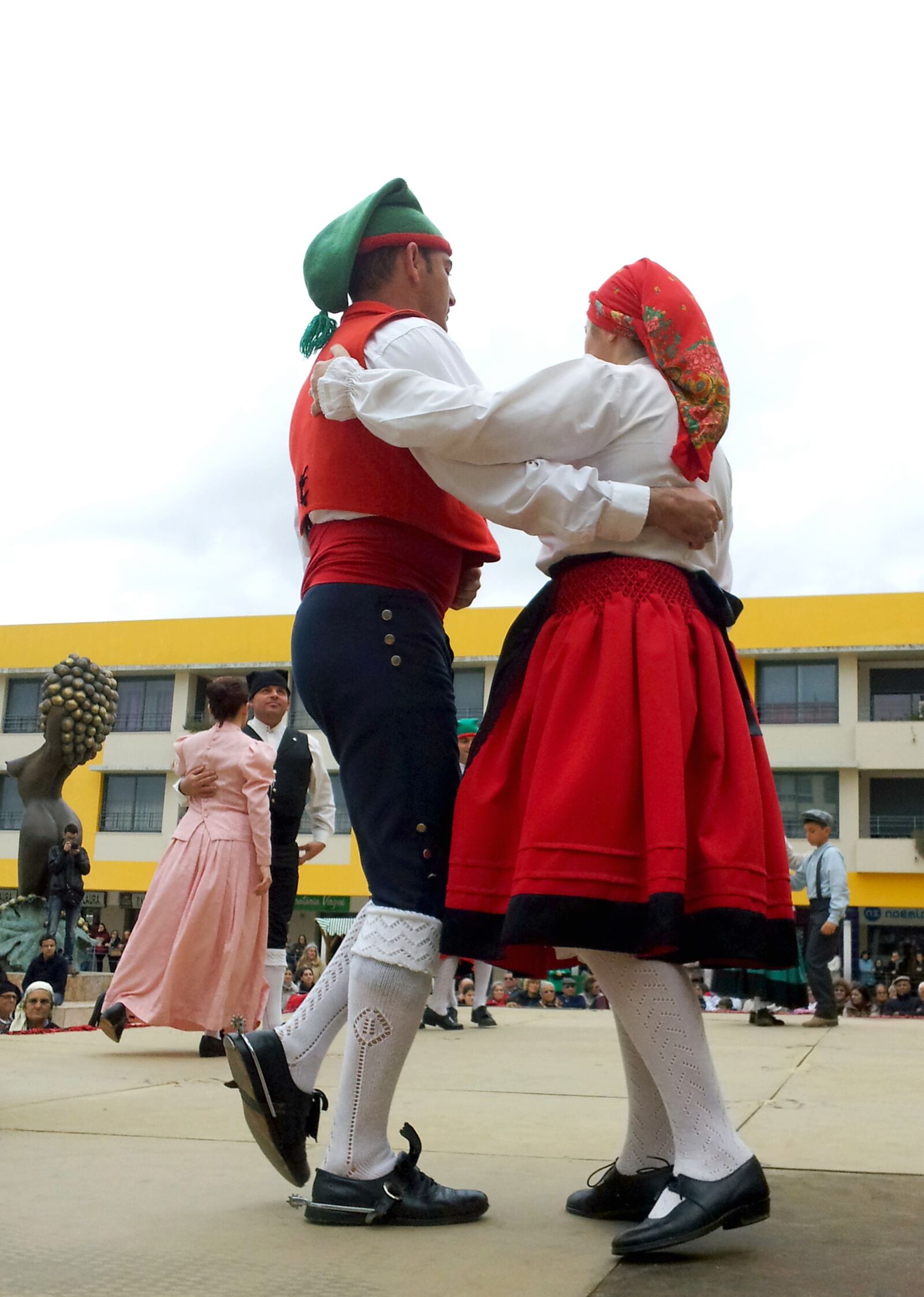 Samsung Galaxy S2 sample photo. Dance, folklore, portugal photography