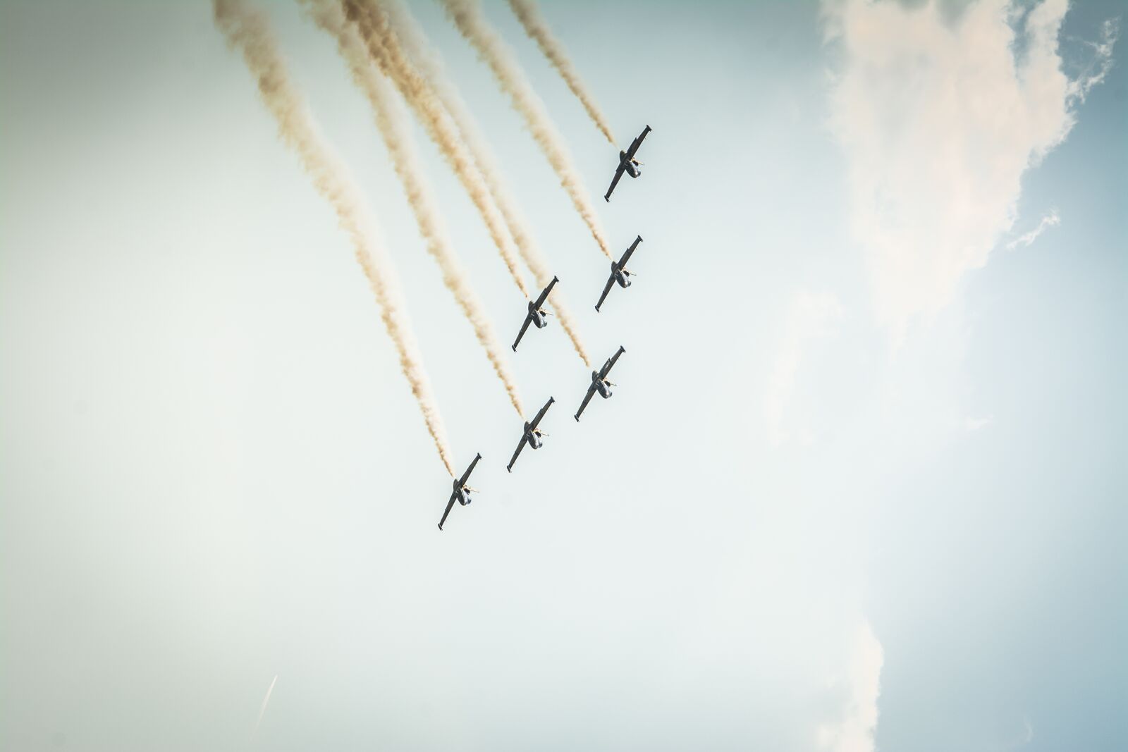 Nikon D7100 sample photo. Sky, the airplane, flat photography