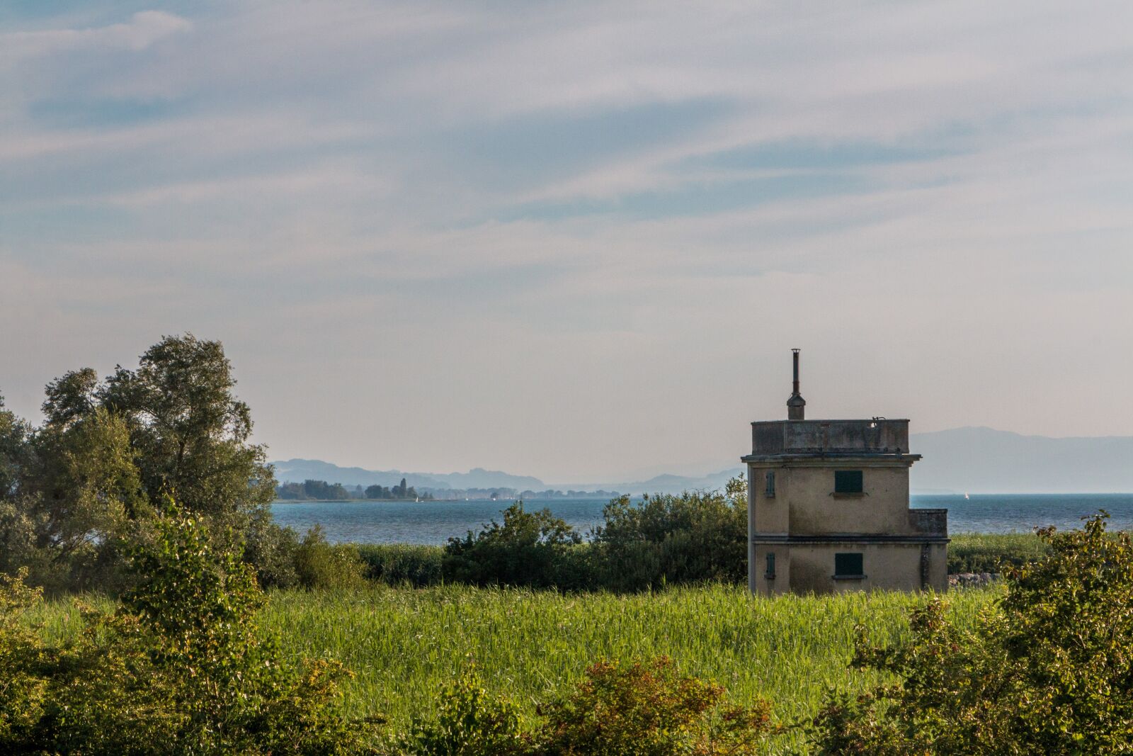 Canon EOS 70D sample photo. House, nature, lake photography
