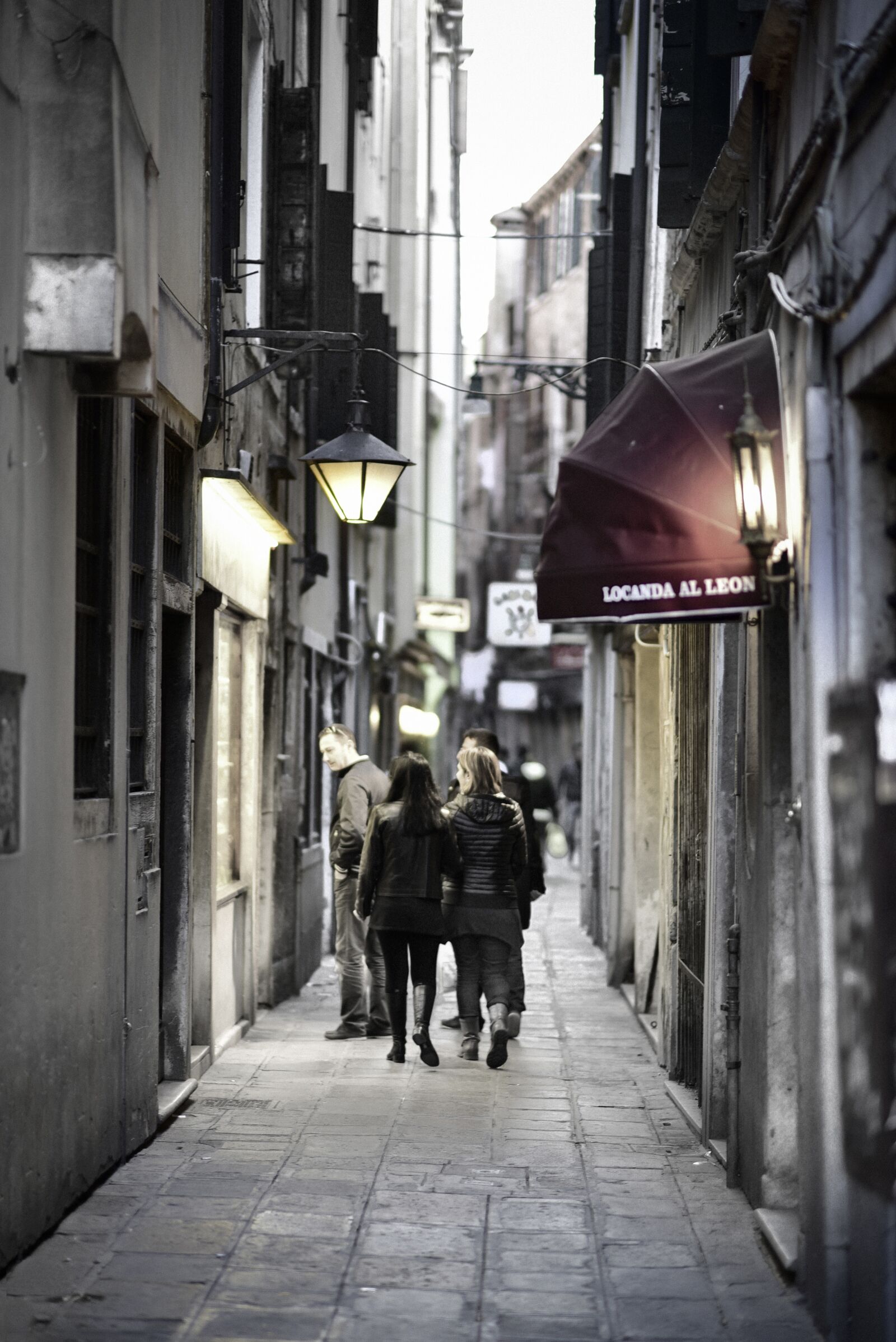 Nikon D750 sample photo. Venice, alley, road photography