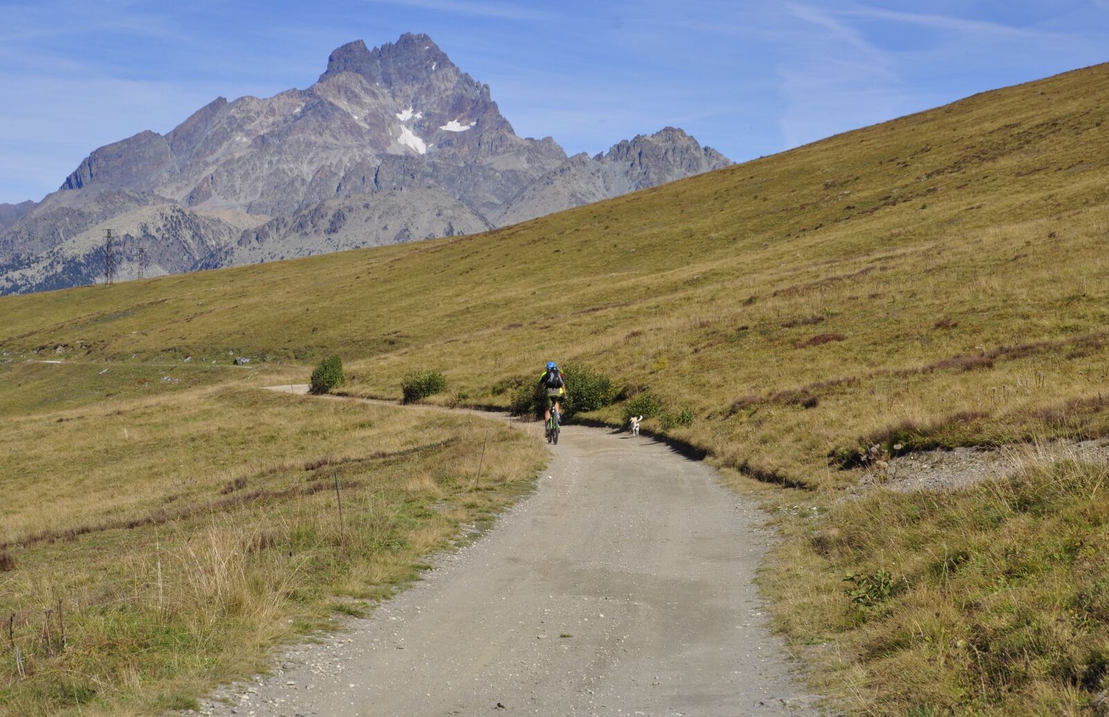 Nikon D5000 sample photo. Mountain, road, landscape photography