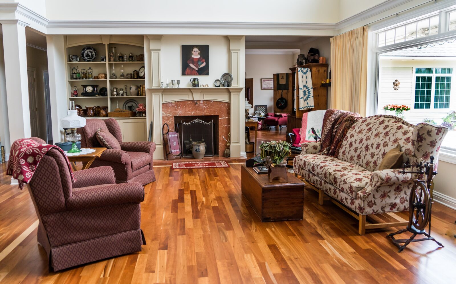 Sony a7R II + Sony FE 24-240mm F3.5-6.3 OSS sample photo. Living room, interior design photography