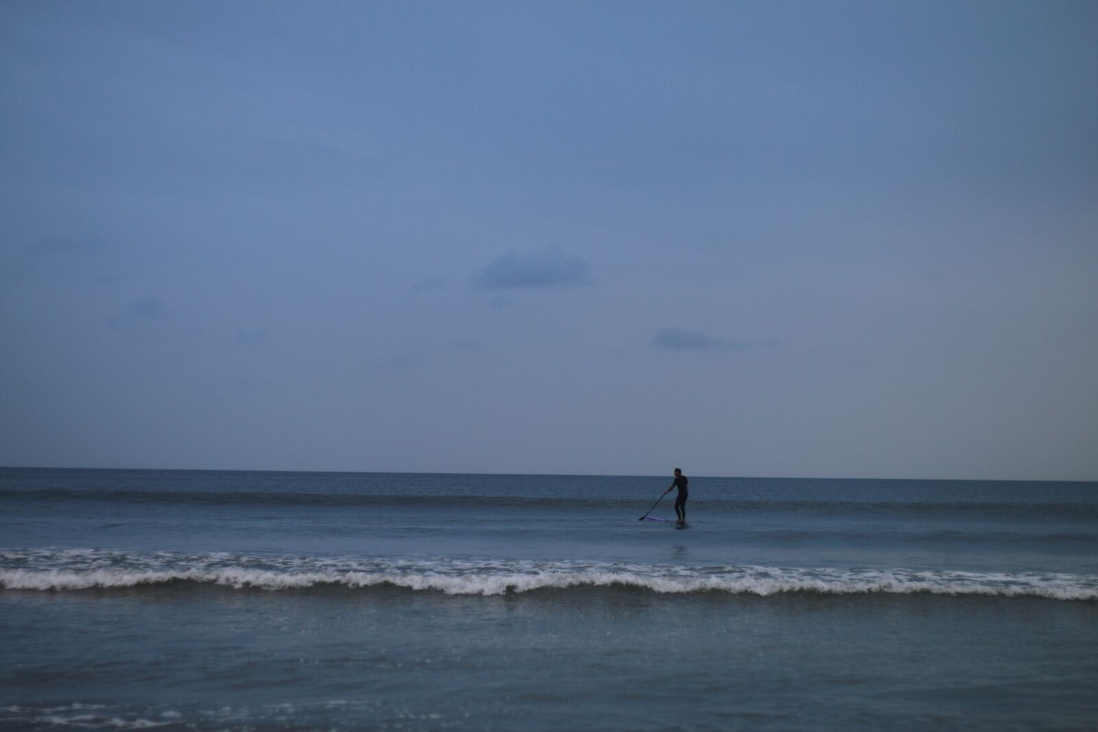 Canon EOS 70D + Canon EF 50mm F1.8 STM sample photo. Kamakura, the sea, cloudy photography