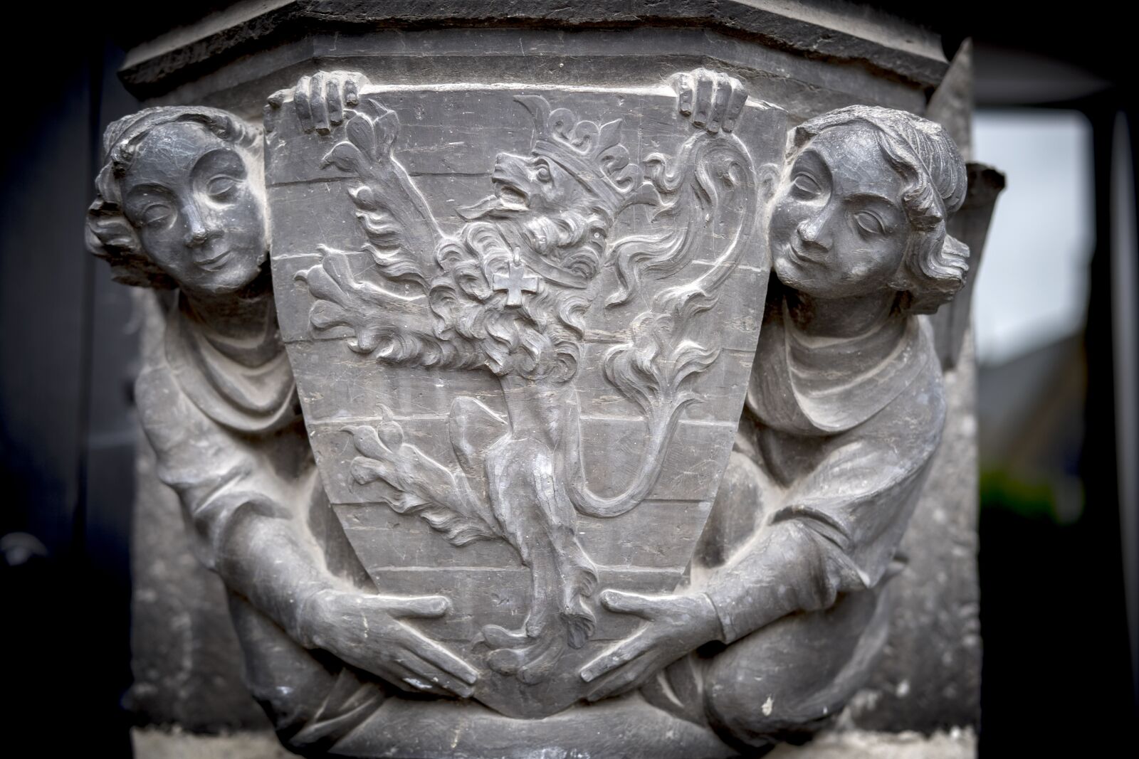 Fujifilm X-T1 + Fujifilm XF 35mm F2 R WR sample photo. Art, sculpture, stone carving photography