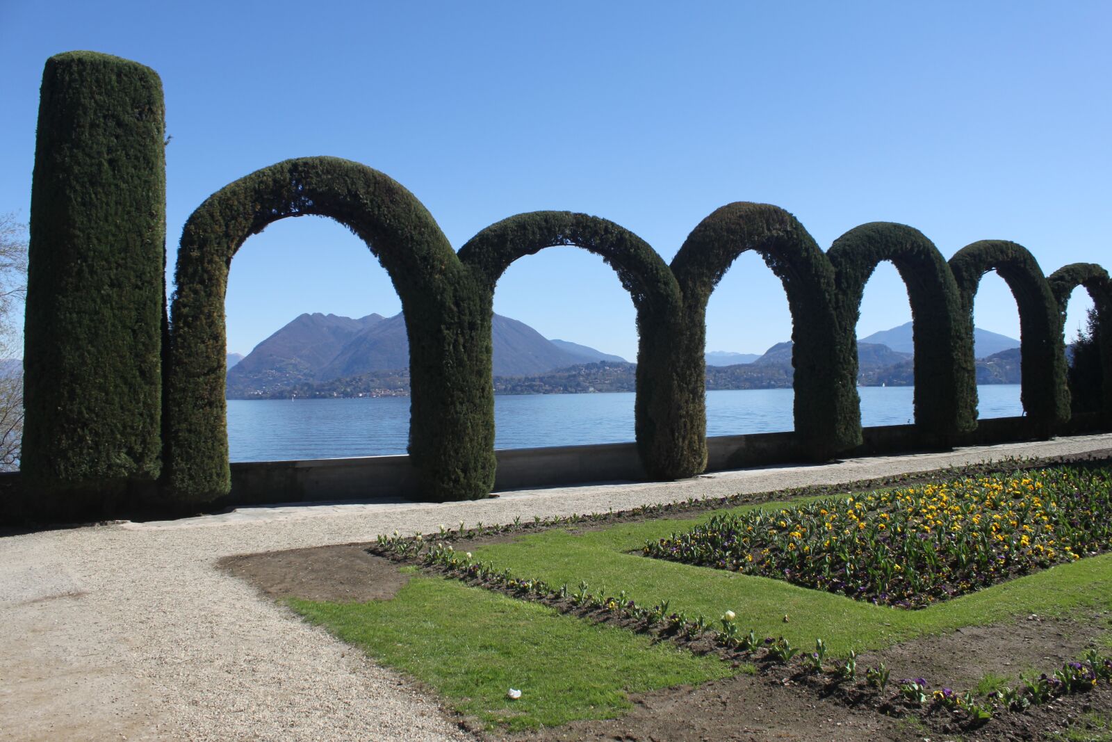 Canon EOS 500D (EOS Rebel T1i / EOS Kiss X3) sample photo. Lago maggiore, villa pallavicino photography