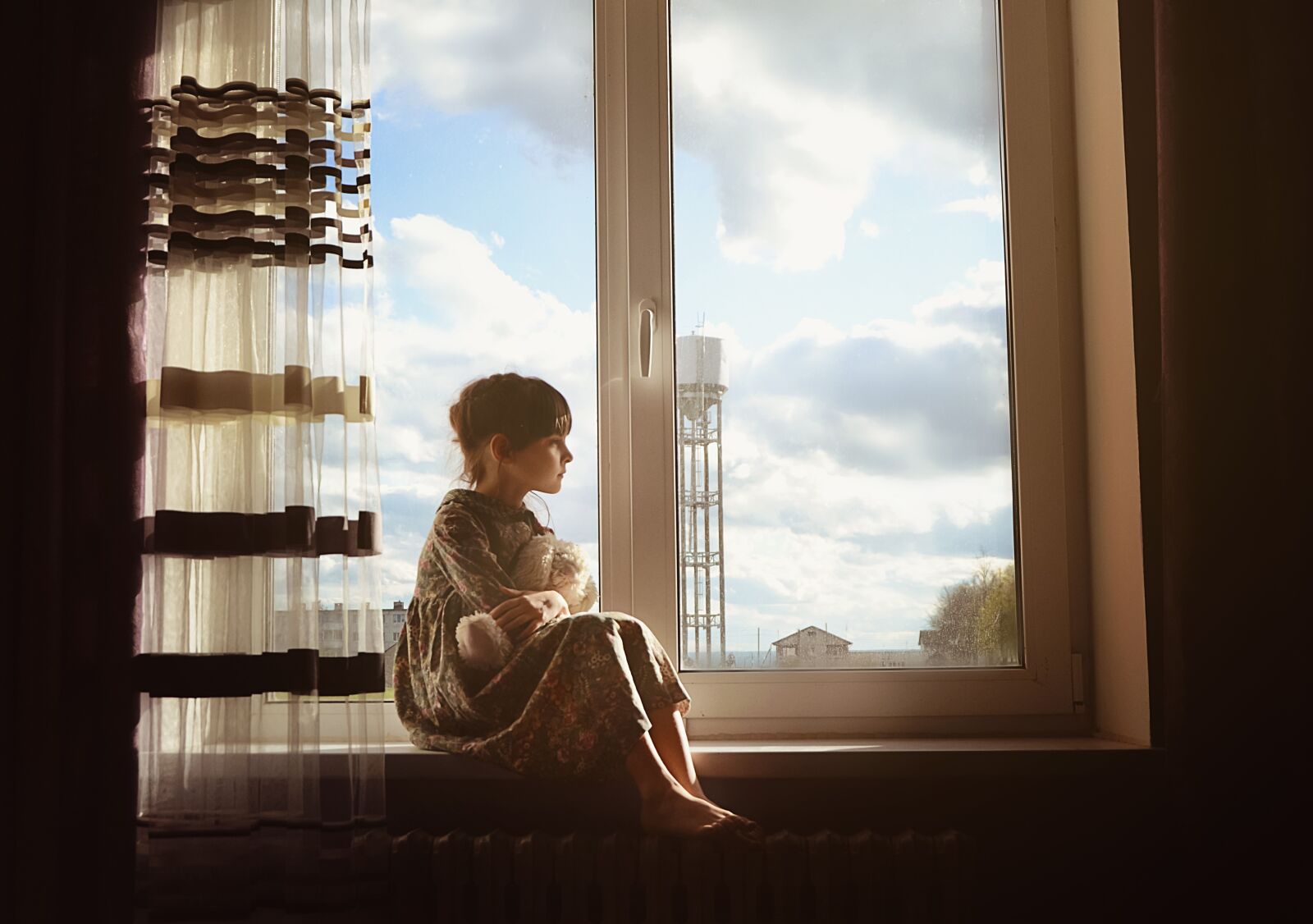 Nikon D7000 sample photo. Brown, girl, window photography