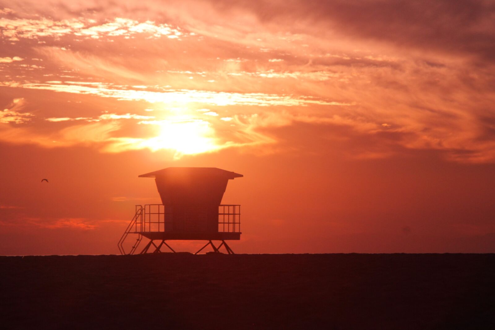 Canon EOS 1100D (EOS Rebel T3 / EOS Kiss X50) sample photo. Sunset, beach, ocean photography