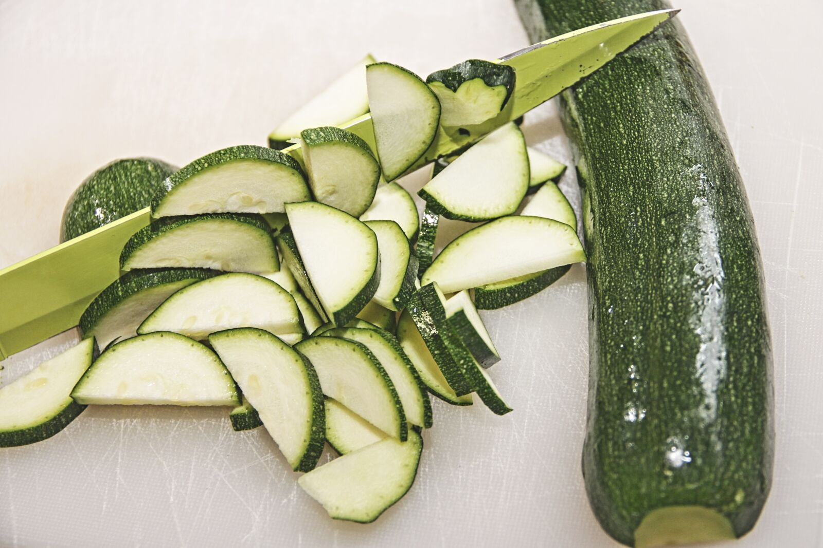 Canon EOS 1100D (EOS Rebel T3 / EOS Kiss X50) sample photo. Zucchini, vegetables, garden pumpkin photography