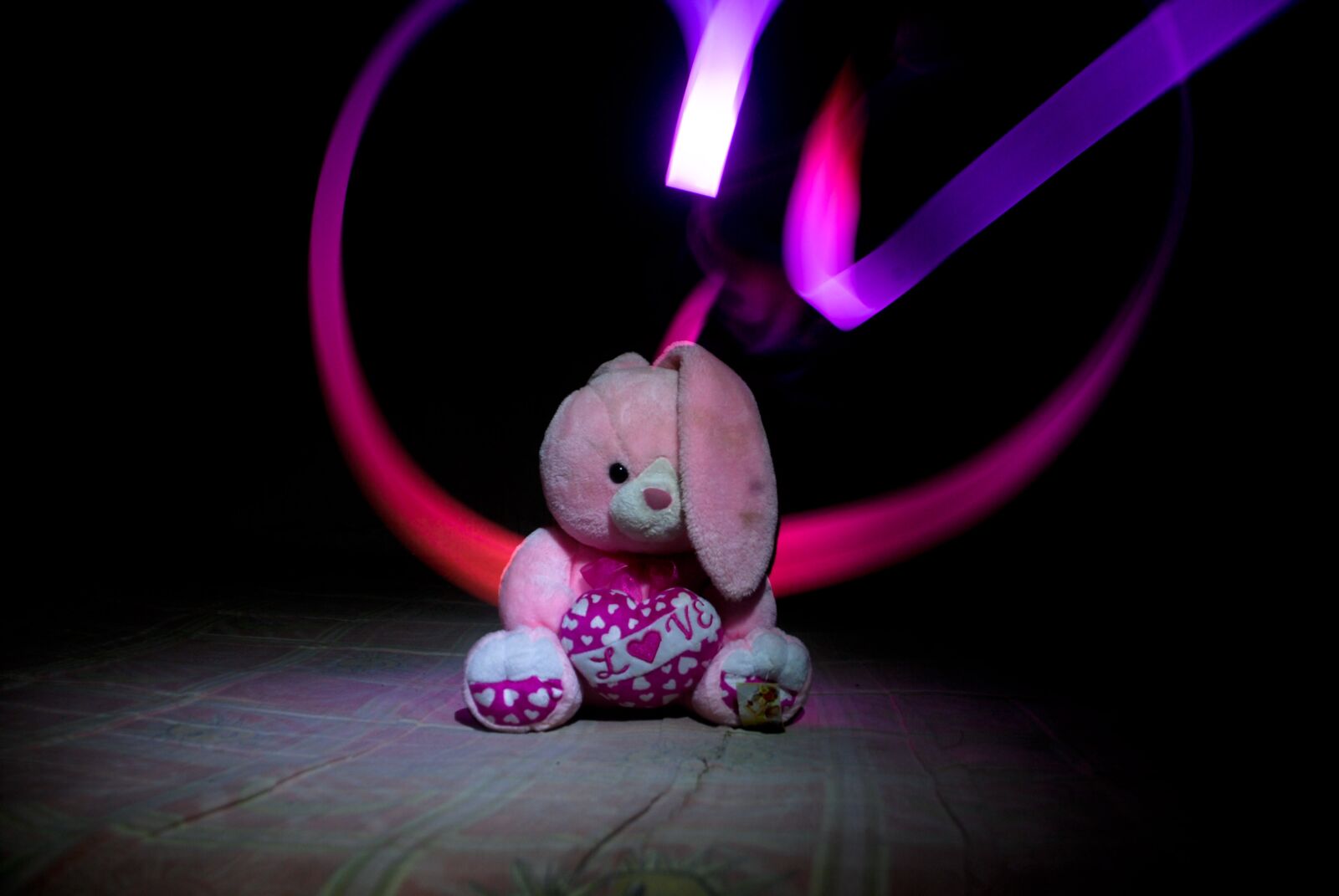 Nikon D80 sample photo. Illuminated, spotlight, lamp photography