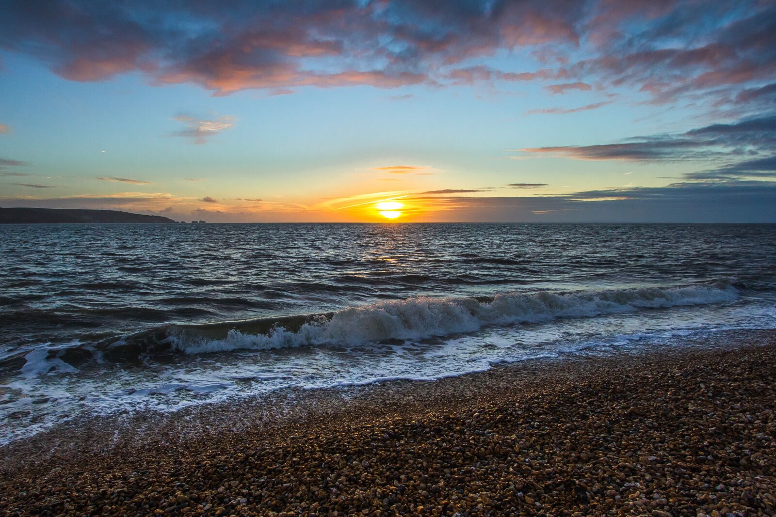 Canon EF-S 10-22mm F3.5-4.5 USM sample photo. Sunset, ocean, coast photography