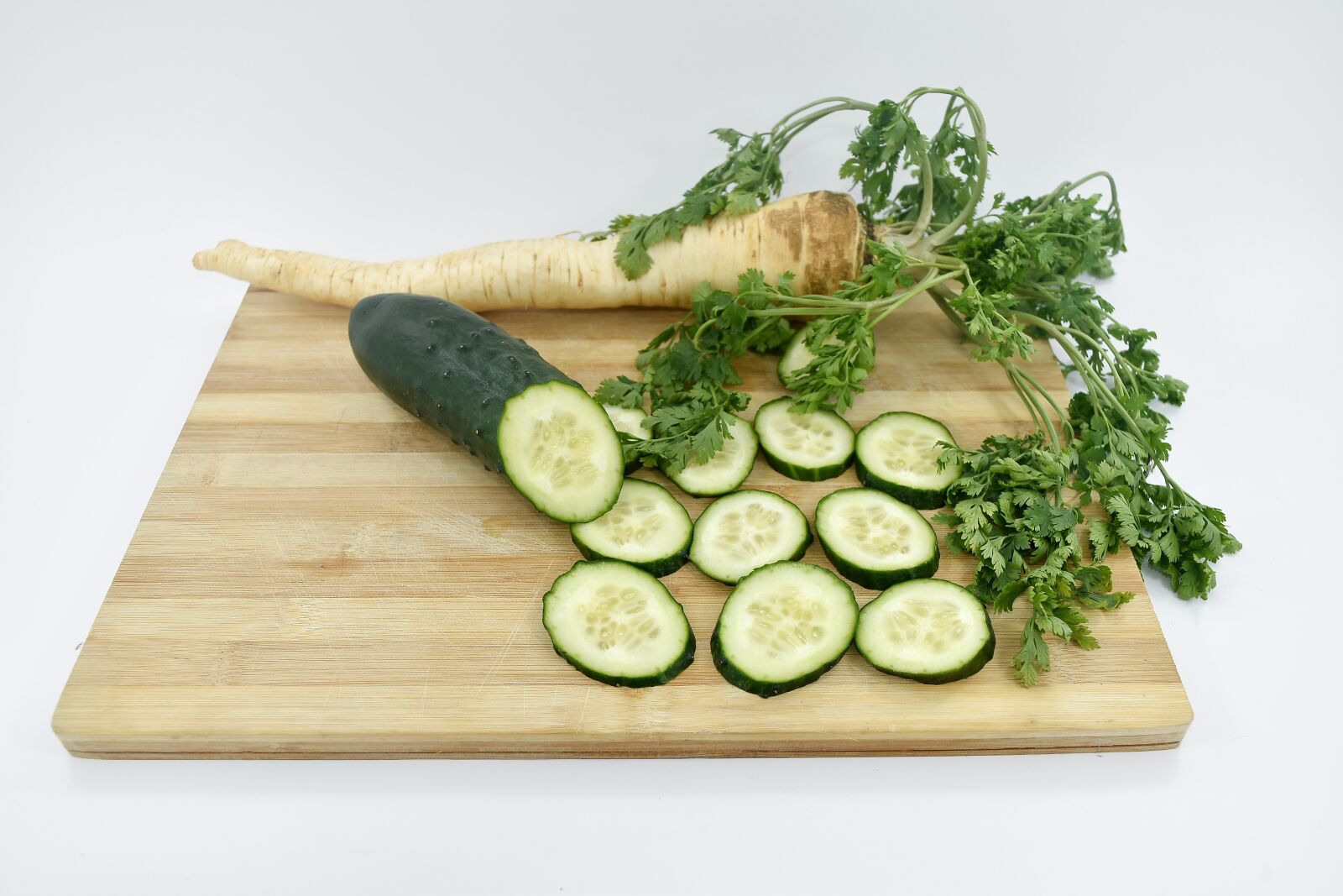 Nikon D5500 sample photo. Cucumber, parsley, root, salad photography