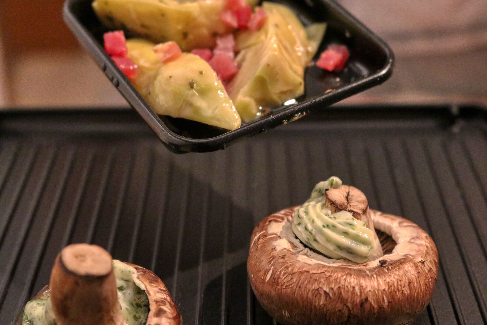 Canon EOS 80D sample photo. Raclette, mushrooms, new year's photography