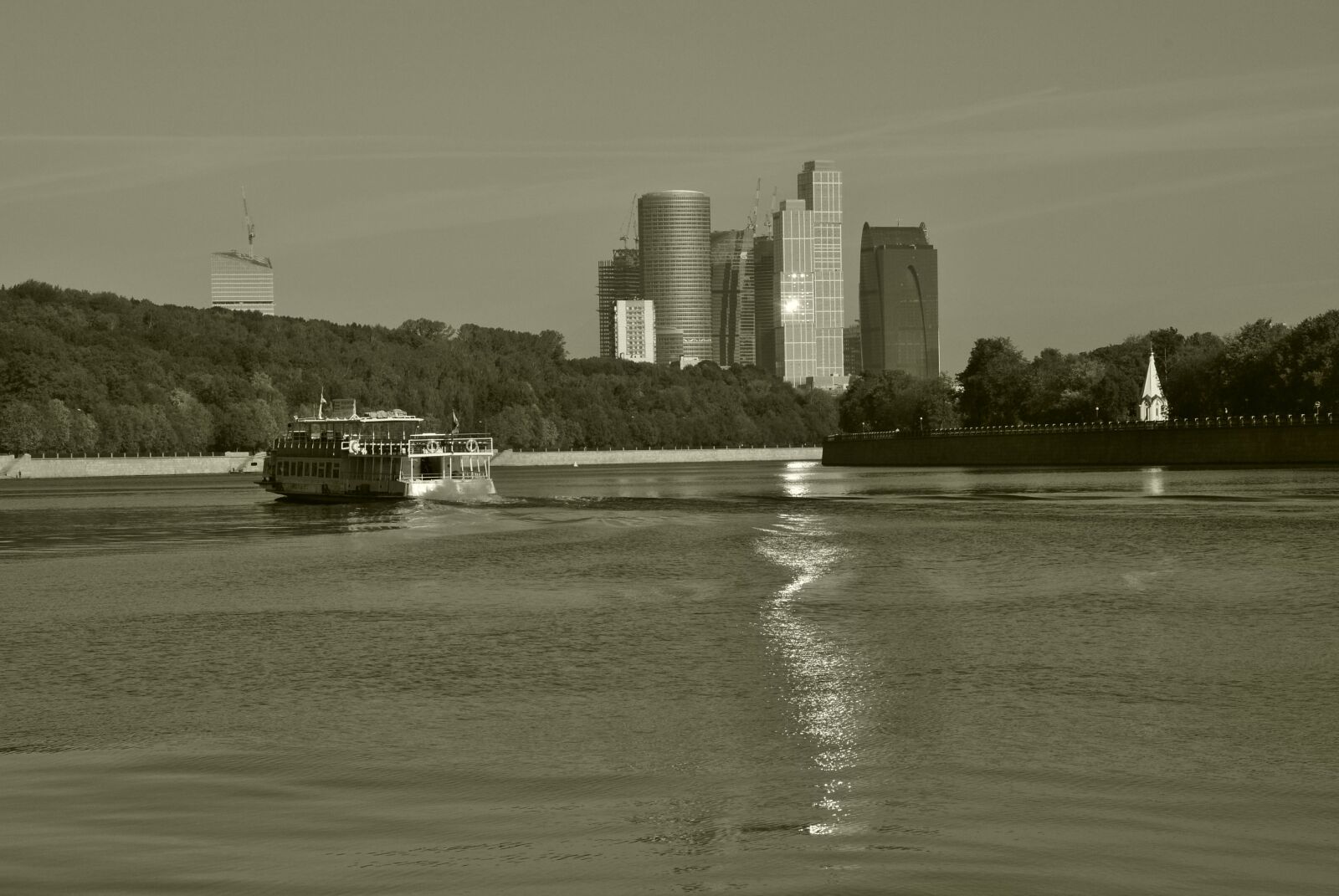 Nikon D3000 sample photo. Quay, city, m v photography