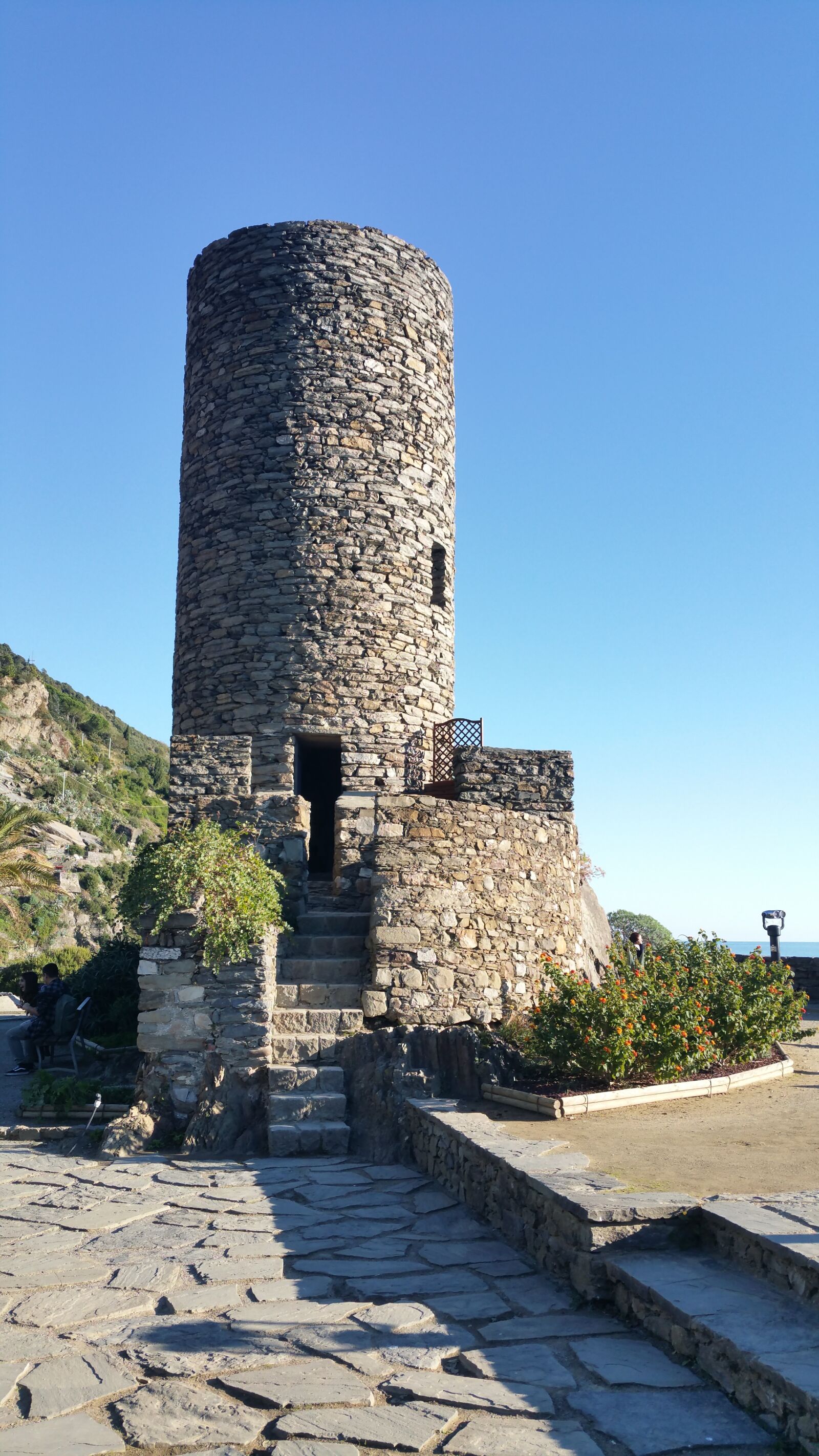 Samsung Galaxy S5 LTE-A sample photo. Castello, doria, vernazza photography