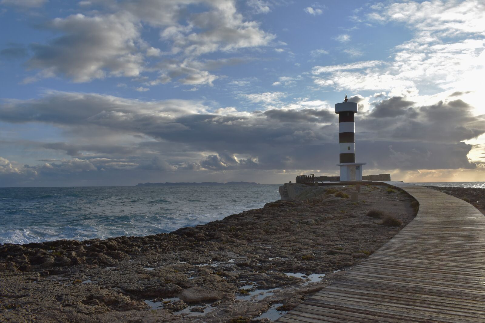 Nikon D3400 sample photo. Lighthouse, mallorca, clouds photography