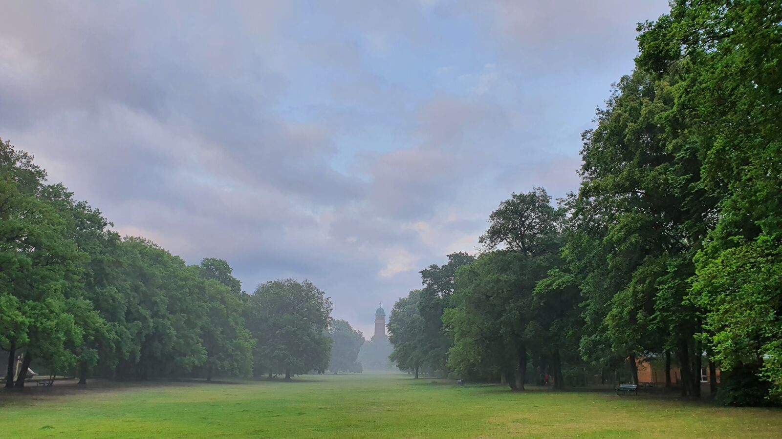 Samsung Galaxy S10e sample photo. Berlin, jungfernheide park, park photography