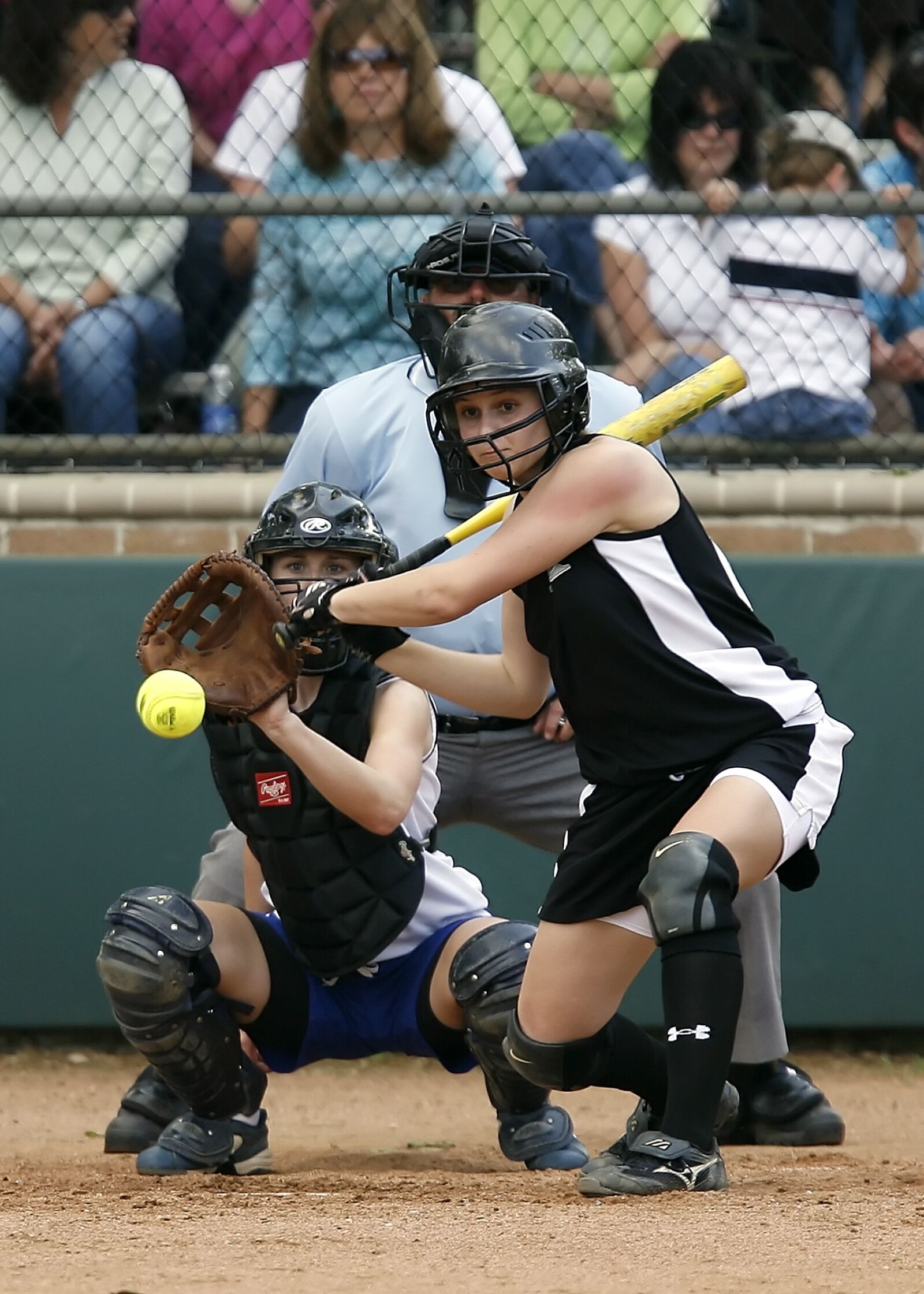 Canon EOS-1D Mark II N sample photo. Softball, softball player, catcher photography