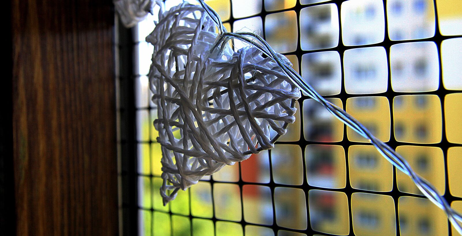 Canon EOS 50D sample photo. Heart, ornament, wicker heart photography