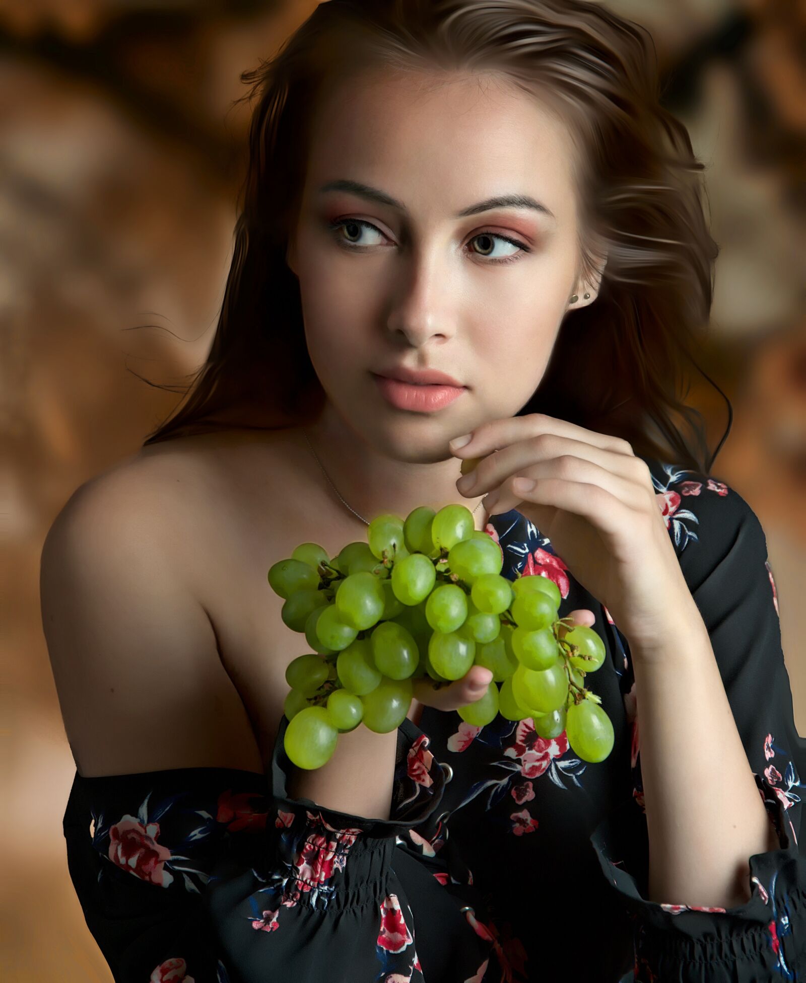 Nikon D7000 sample photo. Girl, grapes, beauty photography
