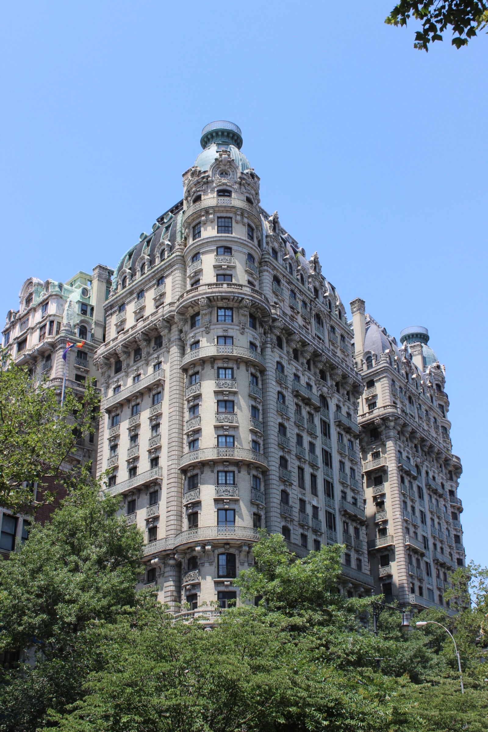 Canon EOS 600D (Rebel EOS T3i / EOS Kiss X5) sample photo. Building, ny, city photography
