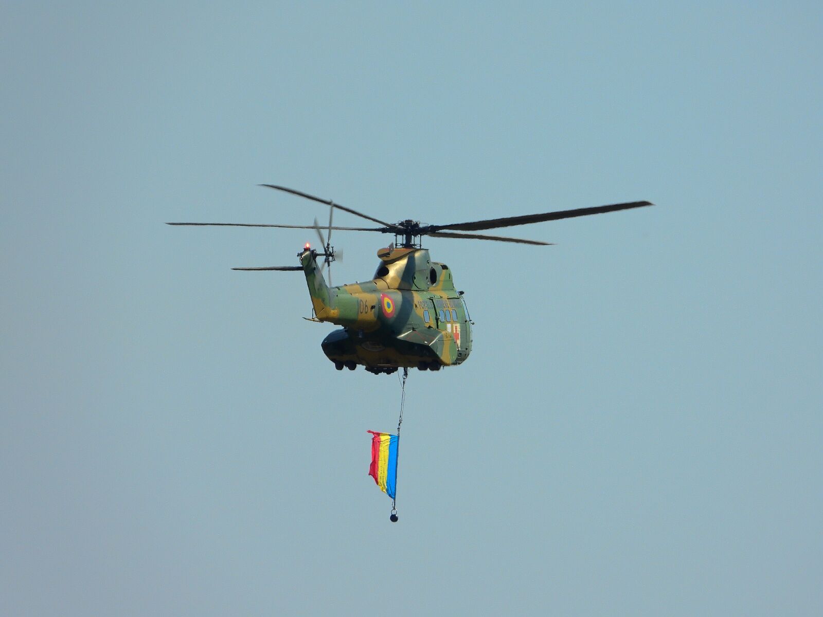 Nikon Coolpix P1000 sample photo. Helicopter, romania, airshow photography