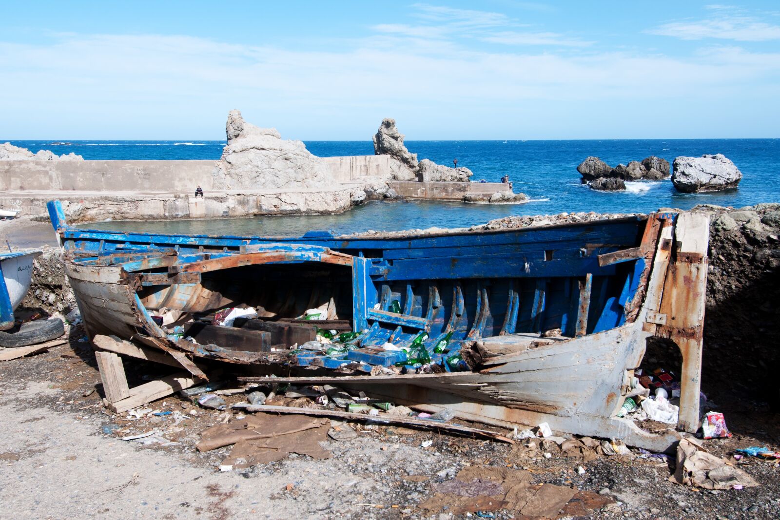 Nikon D90 sample photo. Broken, boat, port photography