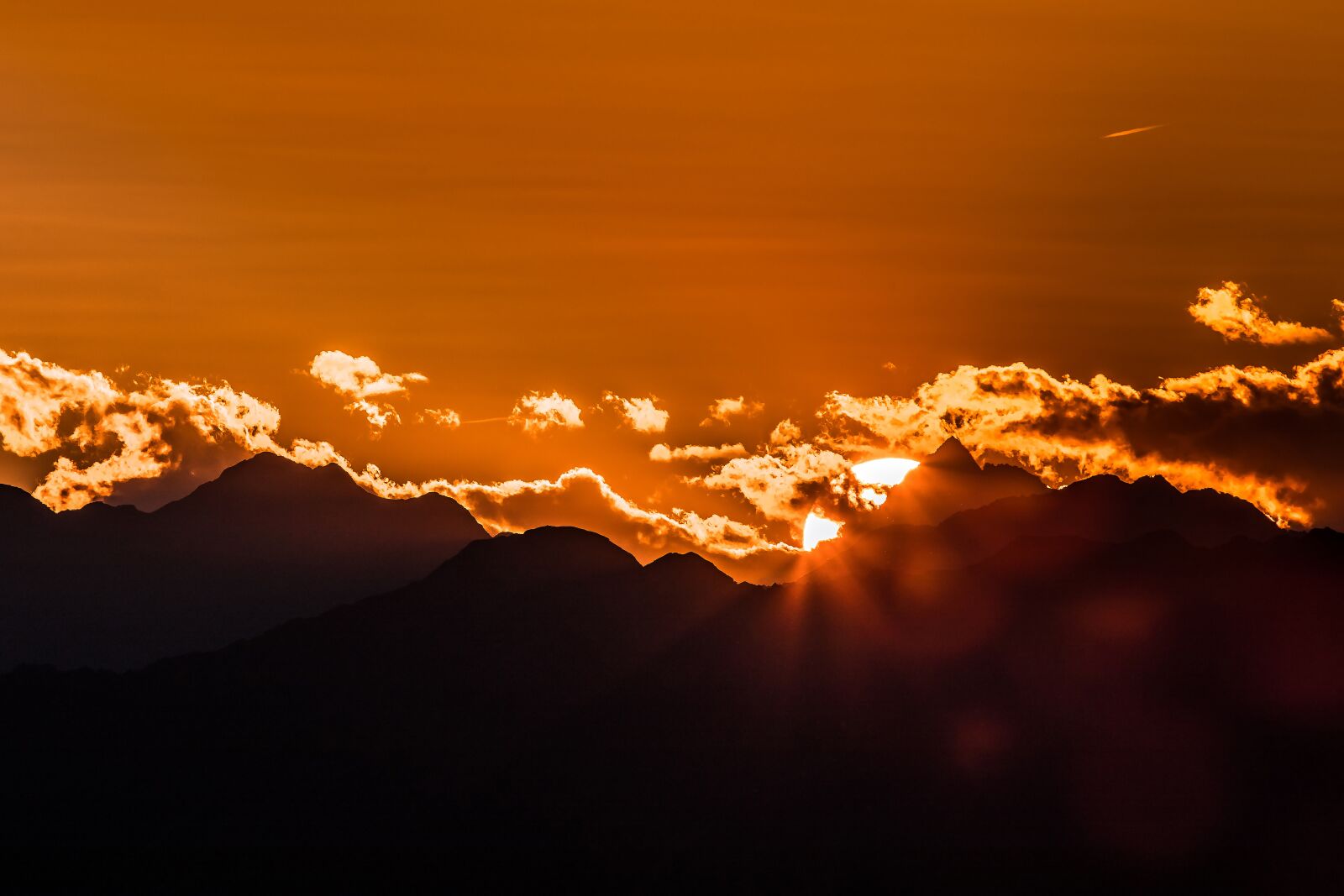 Canon EF 70-200mm F2.8L IS II USM sample photo. Sunset, mountains, grossglockner photography