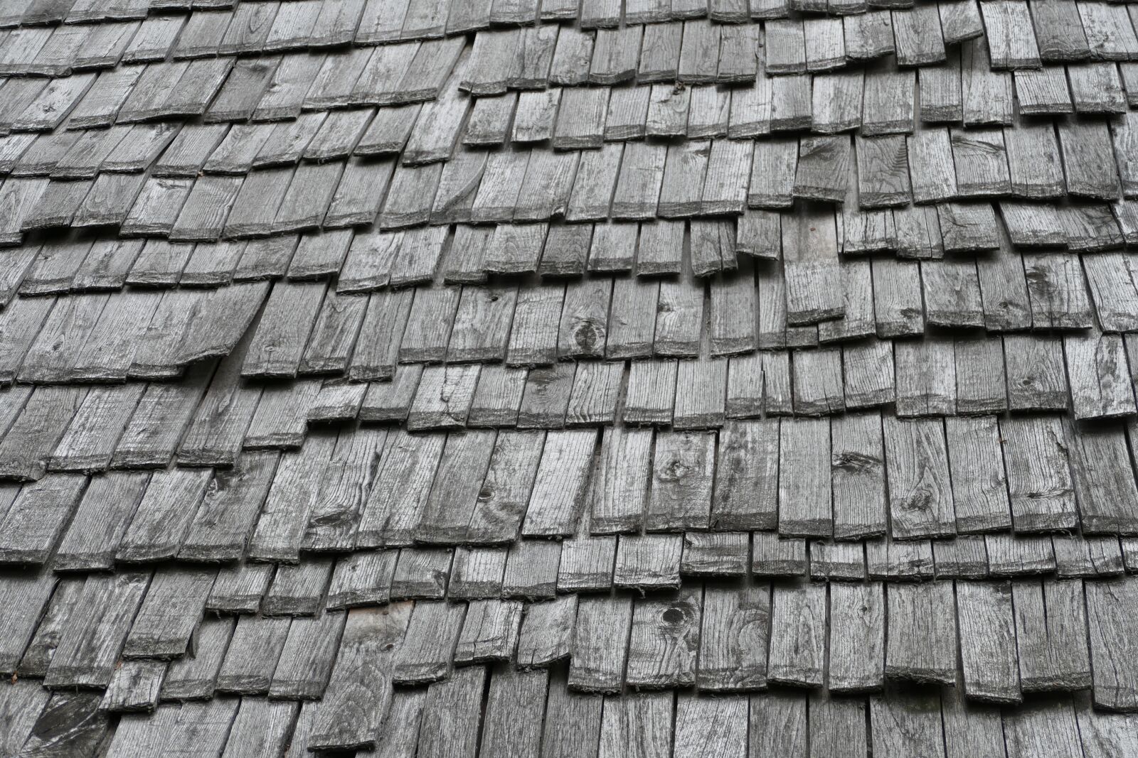 Panasonic Lumix DMC-FZ1000 sample photo. Structure, roof, roof tile photography