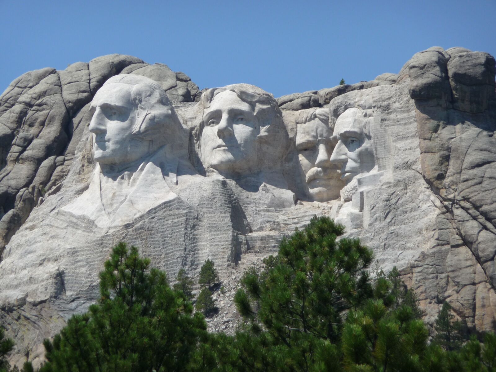 Panasonic Lumix DMC-TZ5 sample photo. Mount rushmore, president heads photography