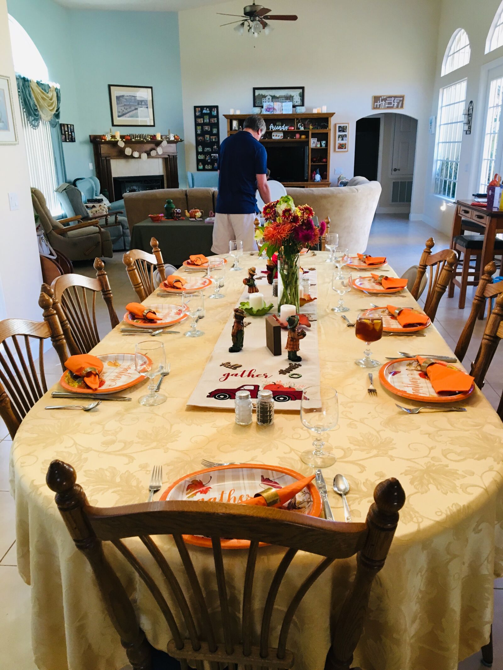 Apple iPhone 6s sample photo. Thanksgiving dinner, thanksgiving, celebration photography