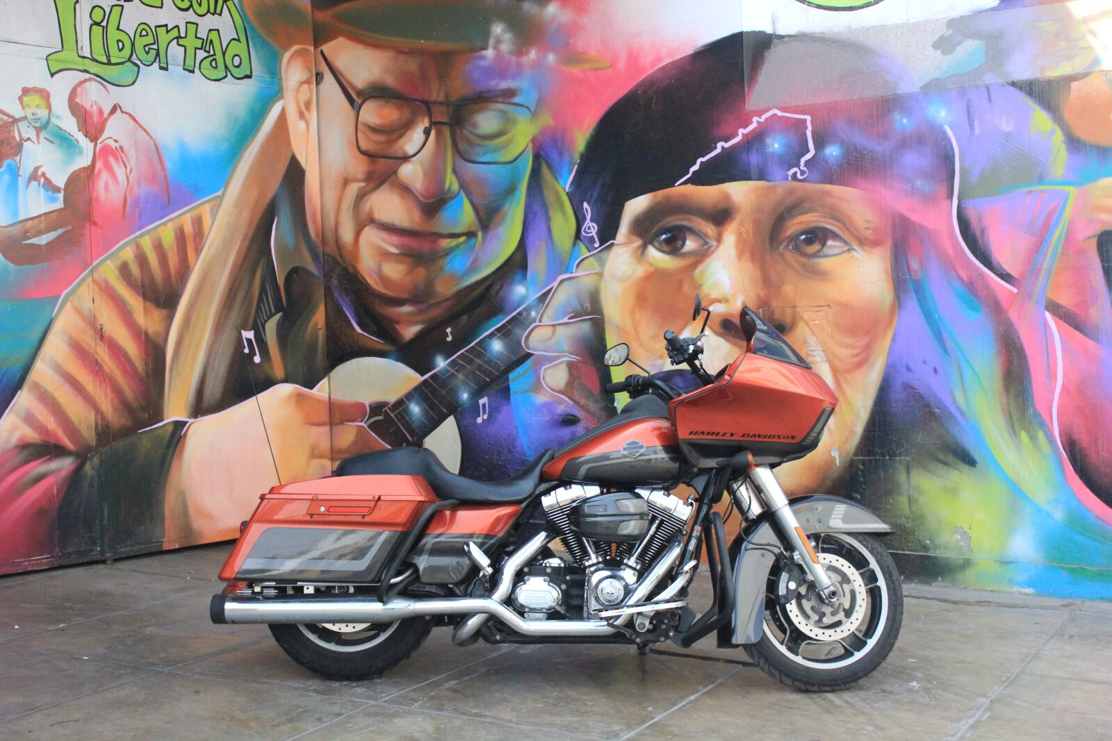 Canon EOS 550D (EOS Rebel T2i / EOS Kiss X4) sample photo. Harley, harleydavidson, motor photography