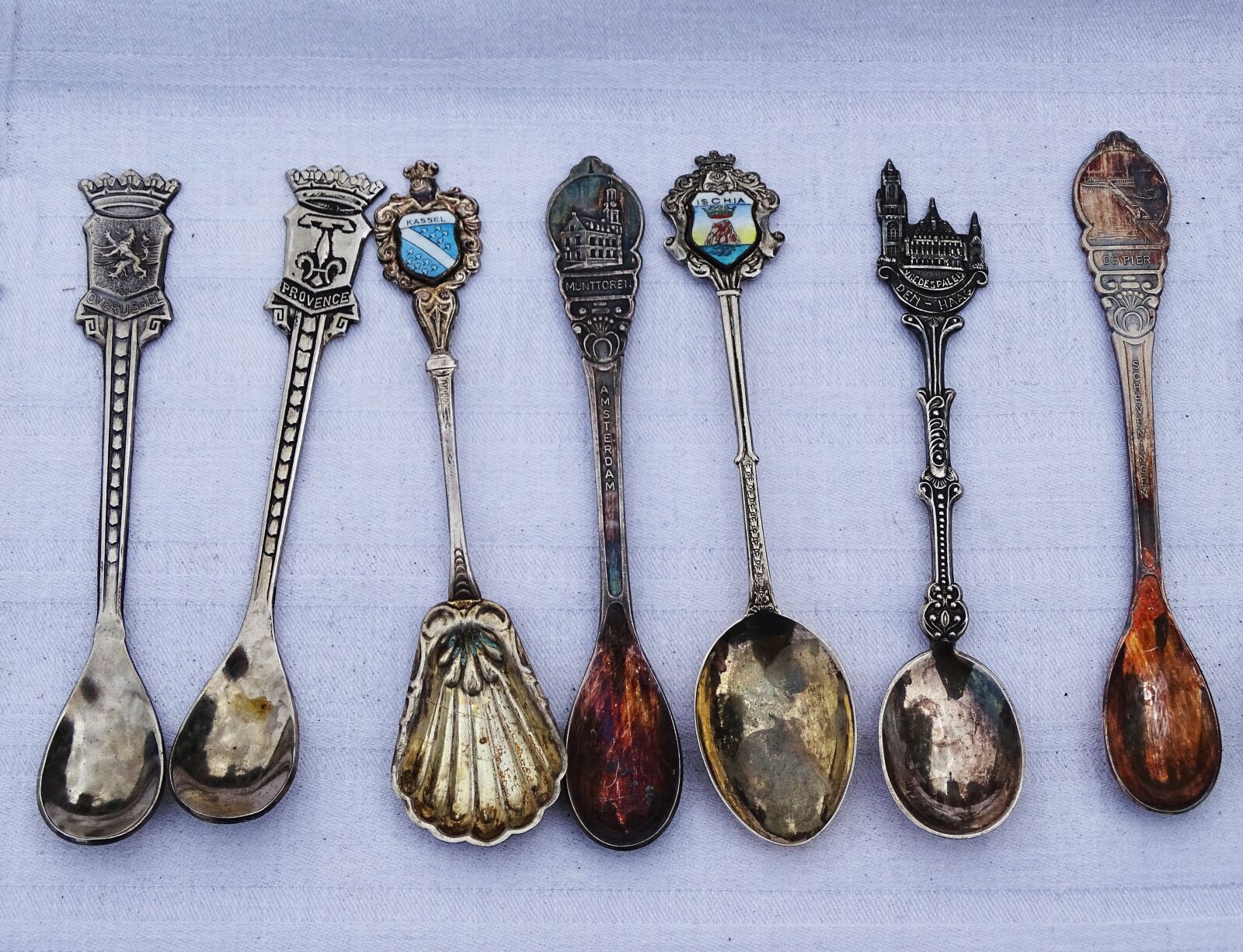 Sony Cyber-shot DSC-HX400V sample photo. Spoon, antique, flea market photography