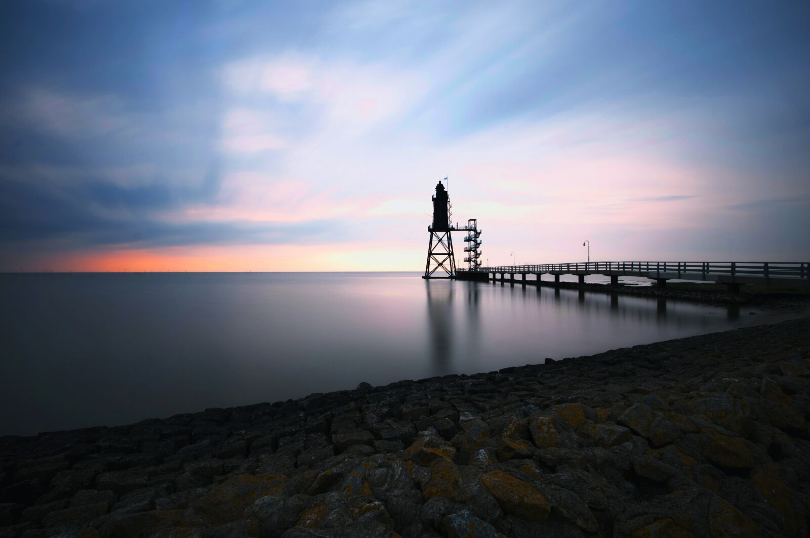 Nikon D300S sample photo. North sea, watts, lighthouse photography