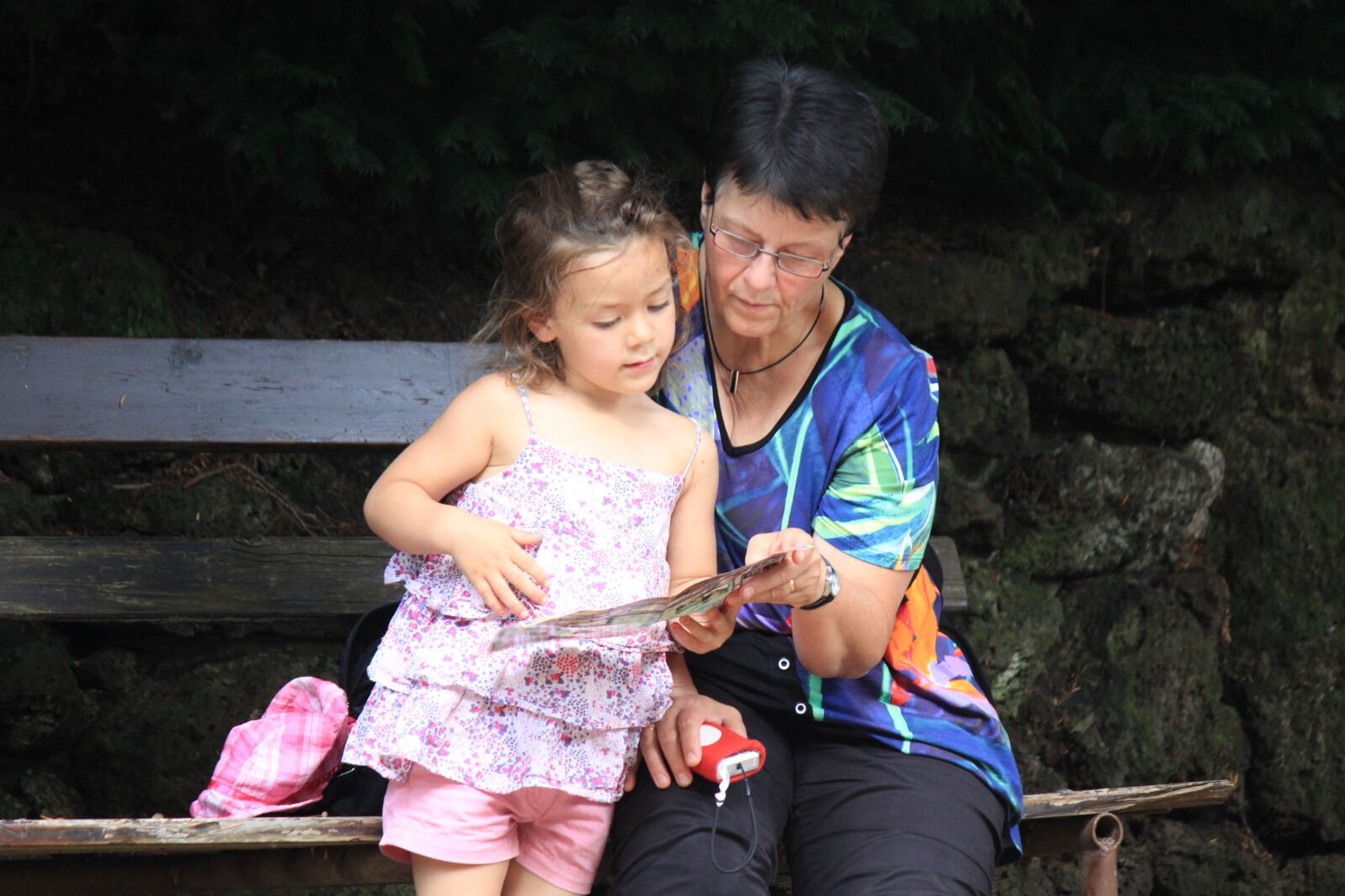 Canon EF-S 55-250mm F4-5.6 IS II sample photo. Grandma, grandson, generations photography
