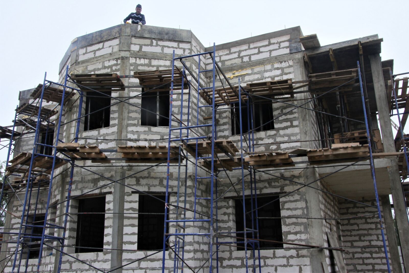 Canon EOS 60D sample photo. Construction, home construction, new photography
