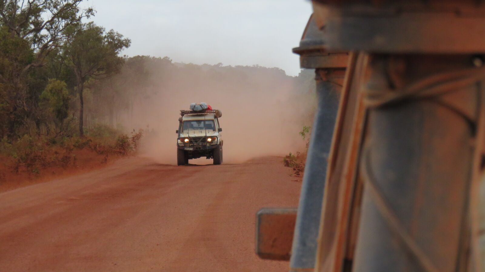 Canon PowerShot SX700 HS sample photo. Toyota landcruiser, offroad, jeep photography