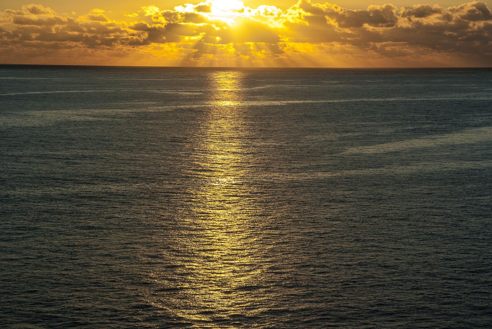 Pentax K10D sample photo. Sunset, sea, cloud photography