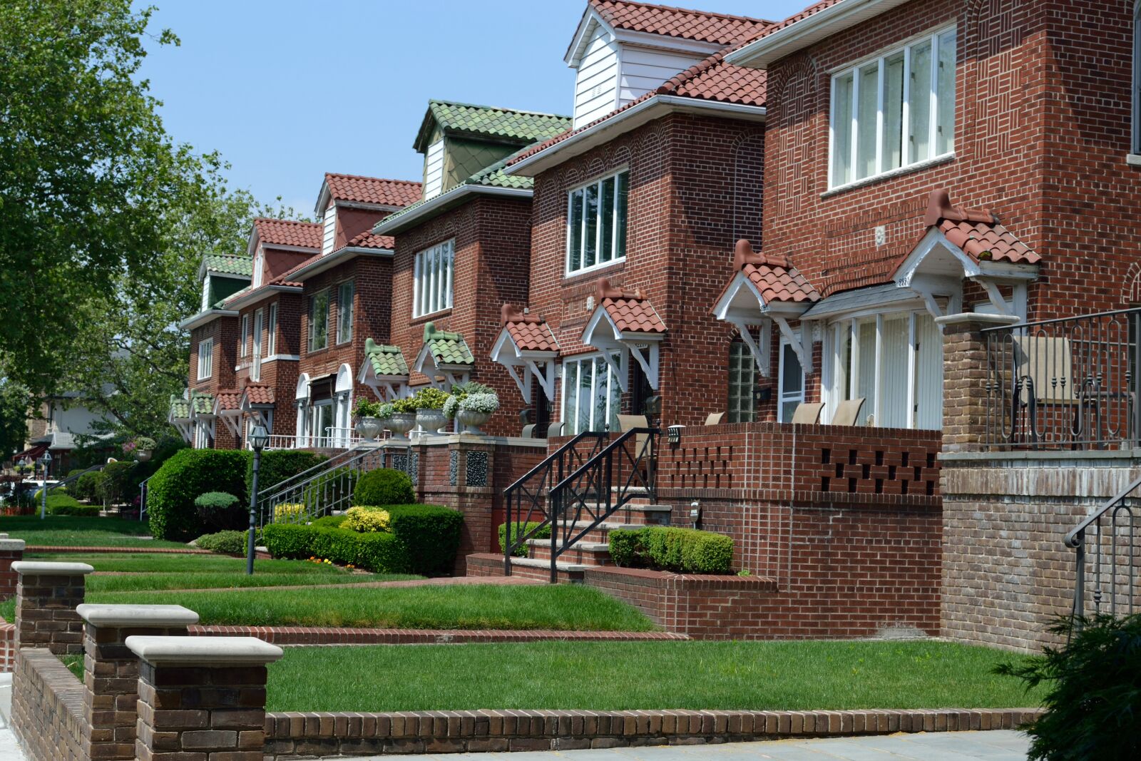 Nikon D3100 sample photo. Residential, home, dwelling photography