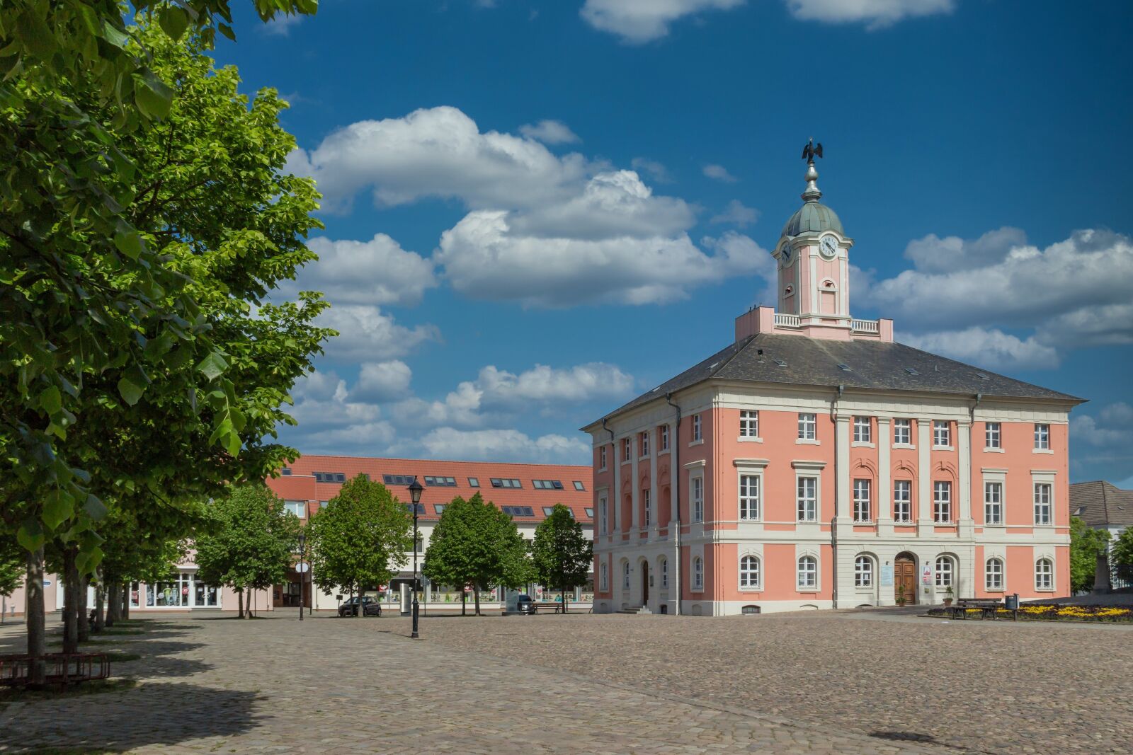 Canon EF-S 18-135mm F3.5-5.6 IS sample photo. Town hall, templin, uckermark photography