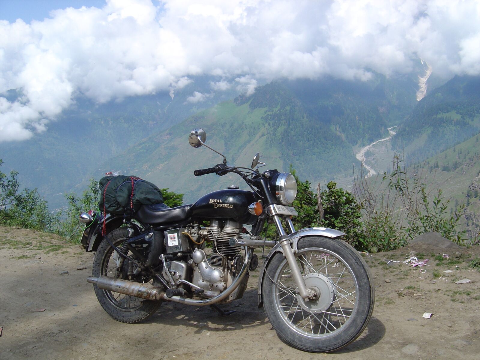Sony DSC-P92 sample photo. Pilgrimage on royal enfield photography