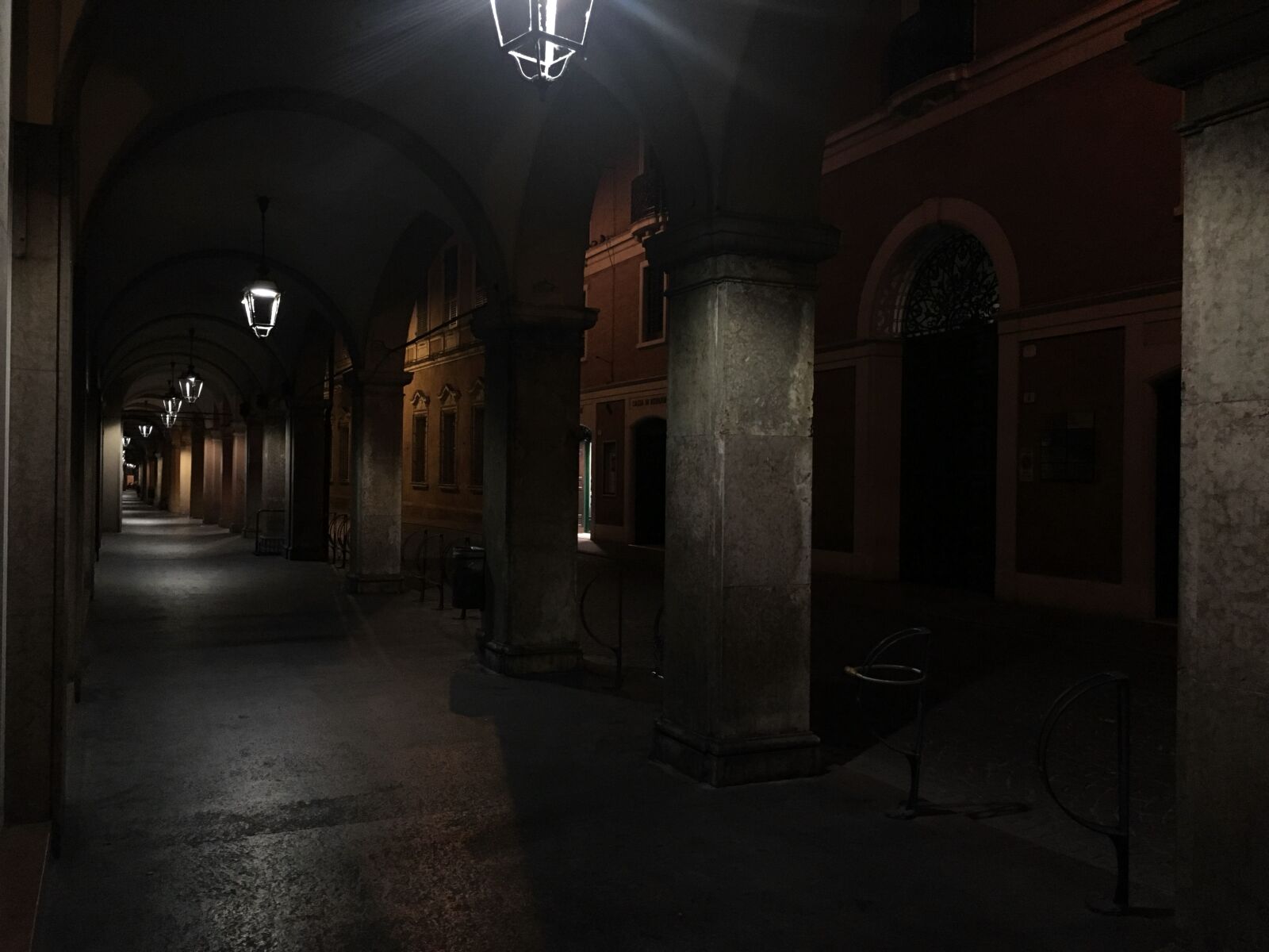 Jag.gr 645 PRO Mk III for Apple iPhone 6s sample photo. Modena, porch, lights photography