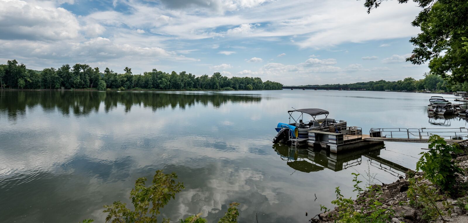 Nikon D810 + Tamron SP 15-30mm F2.8 Di VC USD sample photo. River, dock, shore photography