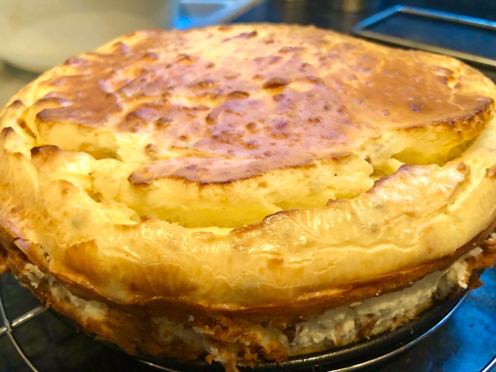 iPhone X back dual camera 4mm f/1.8 sample photo. Cake, food, baked goods photography