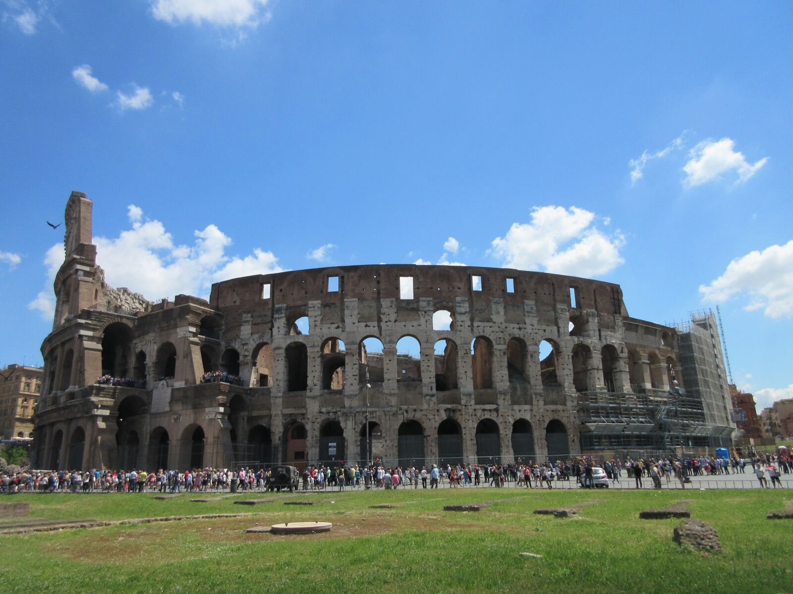 Canon PowerShot ELPH 340 HS (IXUS 265 HS / IXY 630) sample photo. Touristic, rome, historic photography