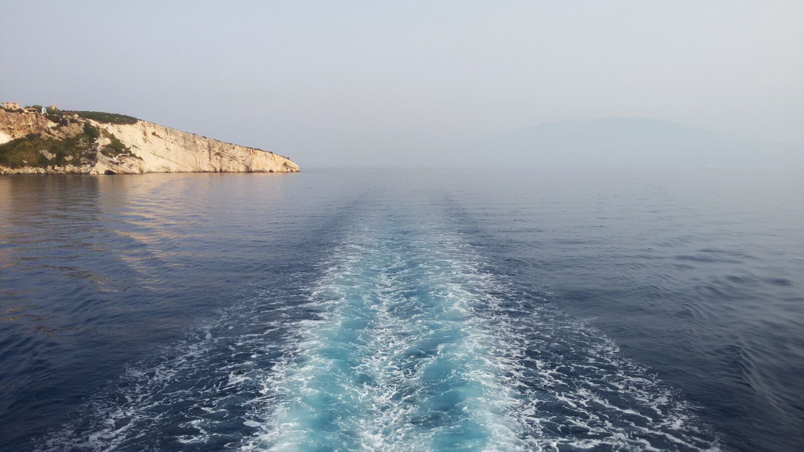 Samsung Galaxy S3 Neo sample photo. Sea, landscape, fary boat photography