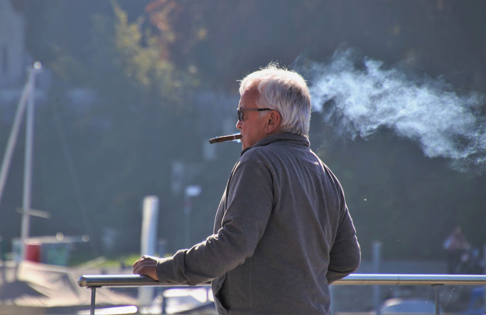 Canon EOS 80D sample photo. Senior, cigar, addiction photography
