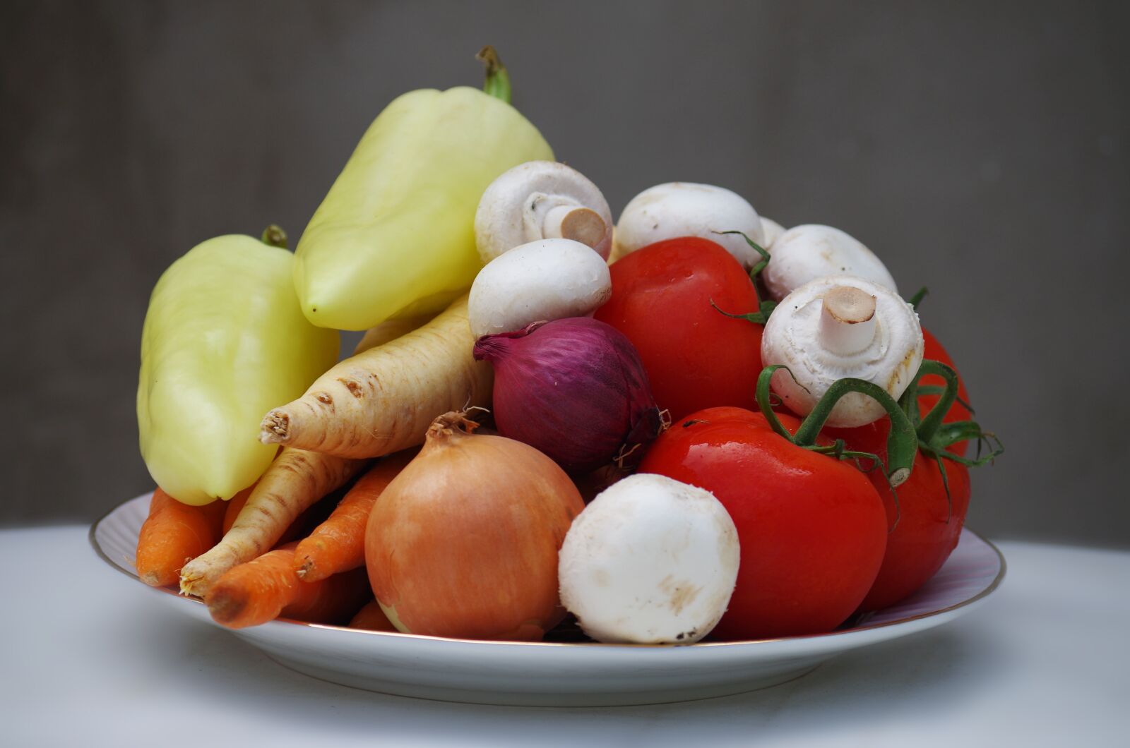 Pentax K-500 sample photo. Vegetables, varied, healthy photography